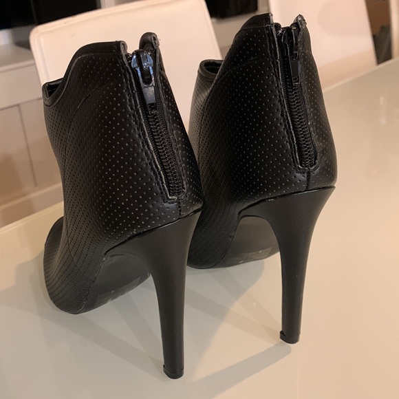 Qupid booties - size 7.5 - Picture 4 of 8